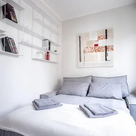 Apartment Ennio's Nest - Private Terrace Milan