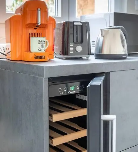 Ennio's Nest - Private Terrace Apartman