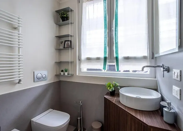 Ennio's Nest - Private Terrace Milánó