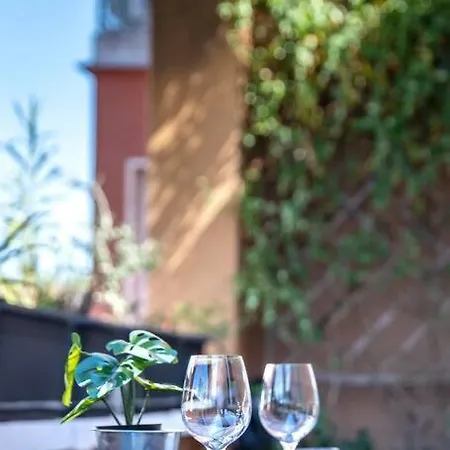 Ennio's Nest - Private Terrace Apartament Mediolan